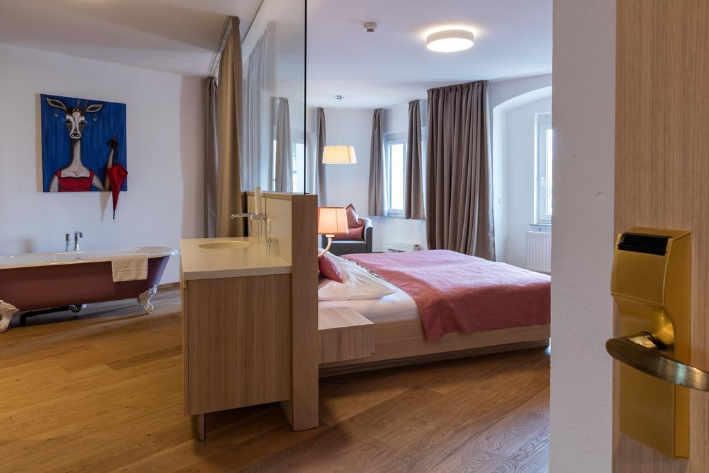 Seehotel Schwan Gmunden Exterior foto